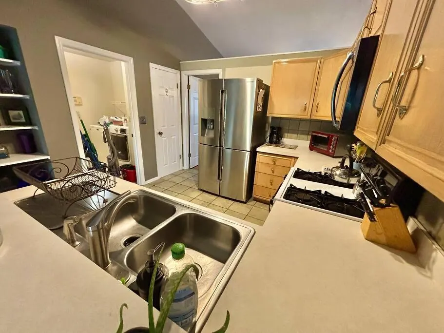 Holiday home Spacious Retreat With Serene Garden Sleeps Up To Eleven Olivette United States