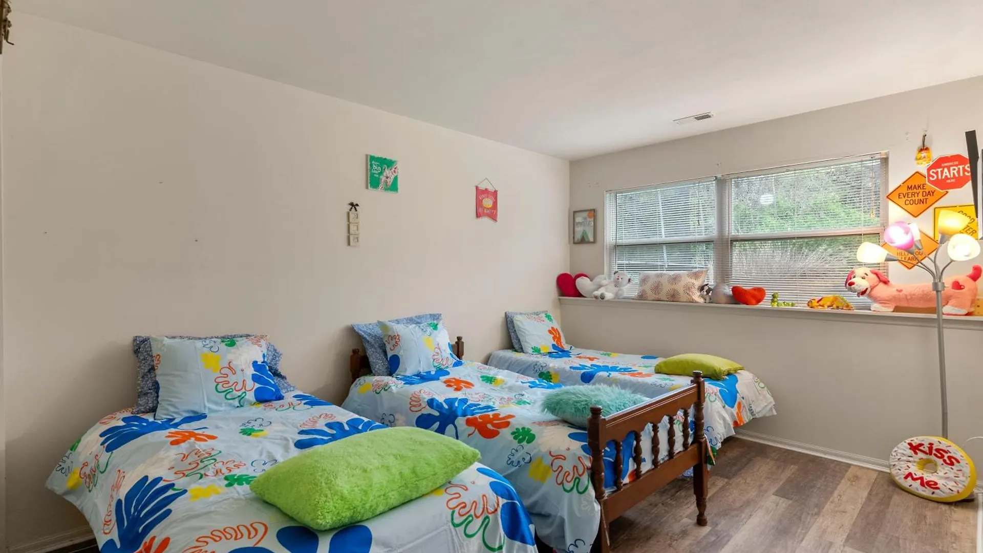 Holiday home Spacious Retreat With Serene Garden Sleeps Up To Eleven Olivette